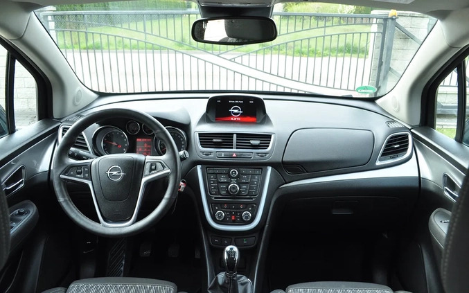 Opel Mokka cena 45900 przebieg: 136000, rok produkcji 2015 z Przasnysz małe 106